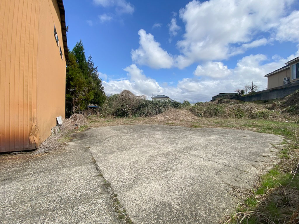 新潟市秋葉区草水町 倉庫