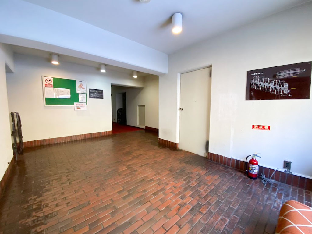 西武ヴィラ苗場１号館