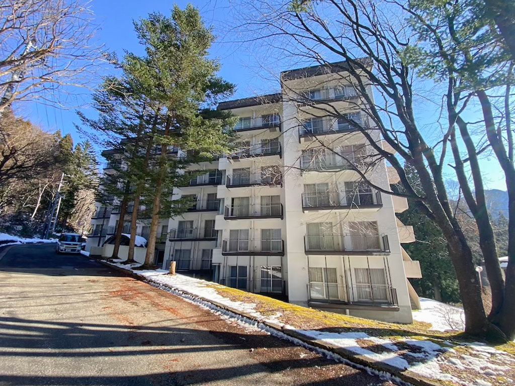 西武ヴィラ苗場２号館